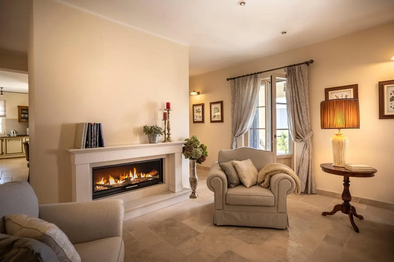 Villa Terrarossa - Luxury Istrian Villa Near Porec Kastelir